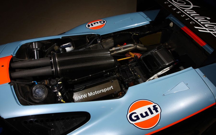 mclaren-f1-gtr-longtail-gulf-left-engine-compartment-1_1200