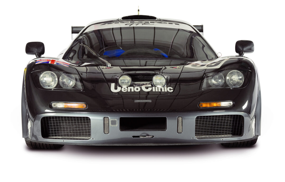 1995 McLaren F1 GTR race car 02