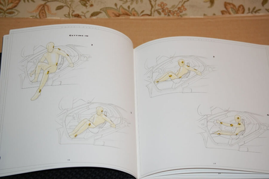 McLaren F1 owners manual 09