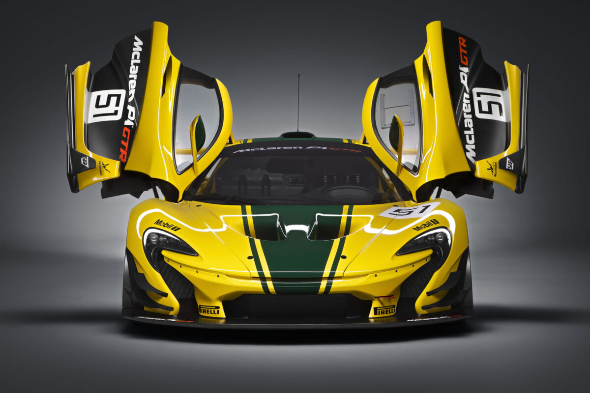 Harrods McLaren GTRs 11