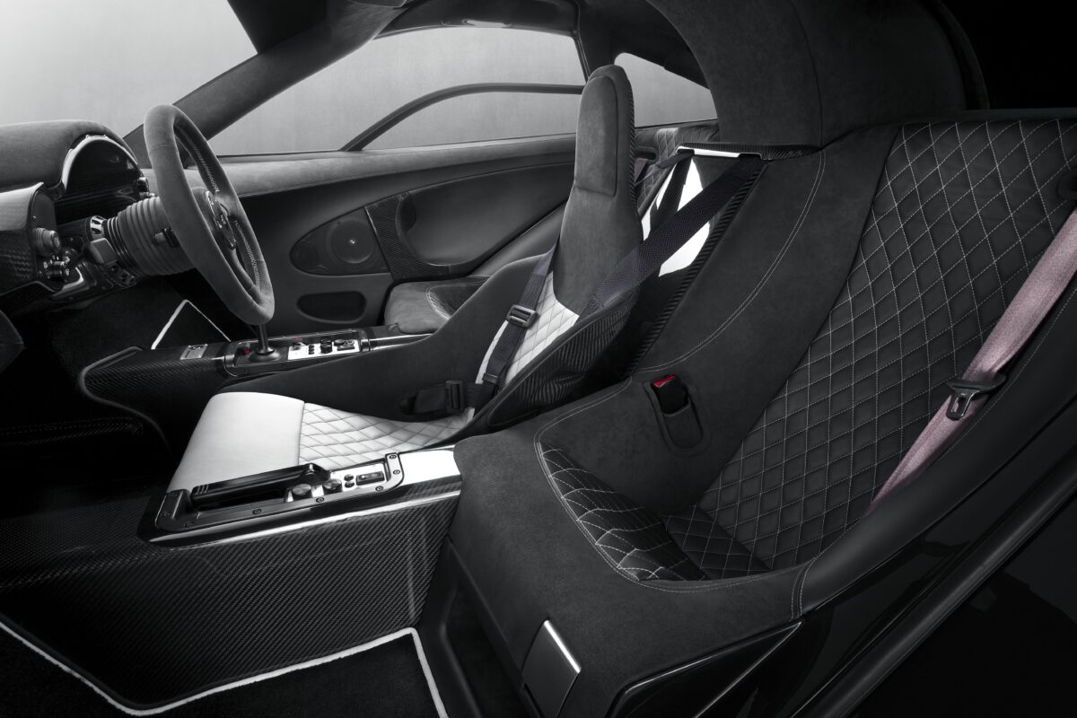 McLaren F1 GT dark silver 04
