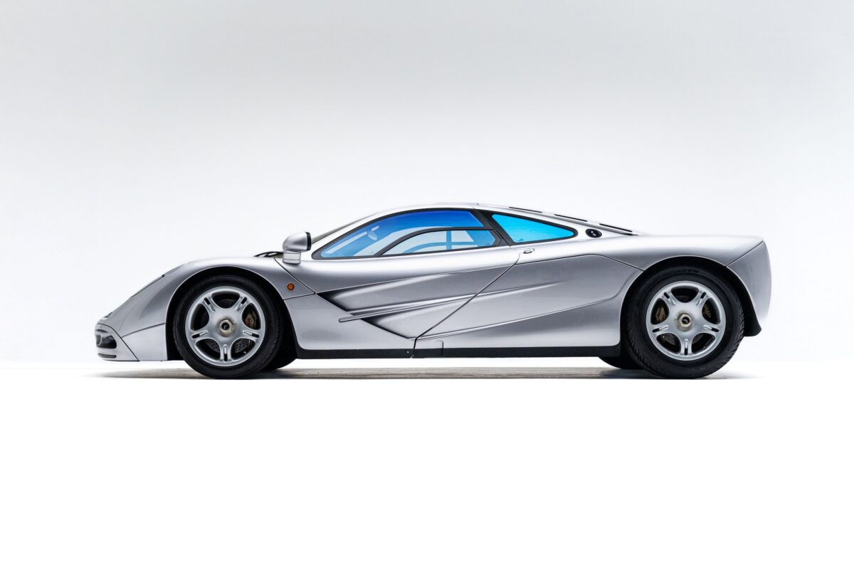 1995 McLaren F1 silver 15
